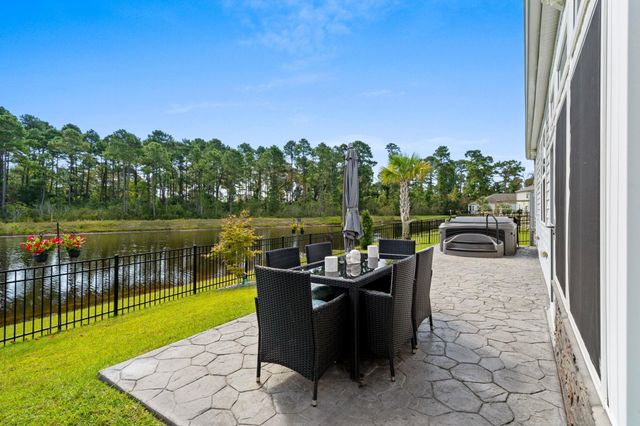 2253 Blackthorn Dr., Conway, SC 29526