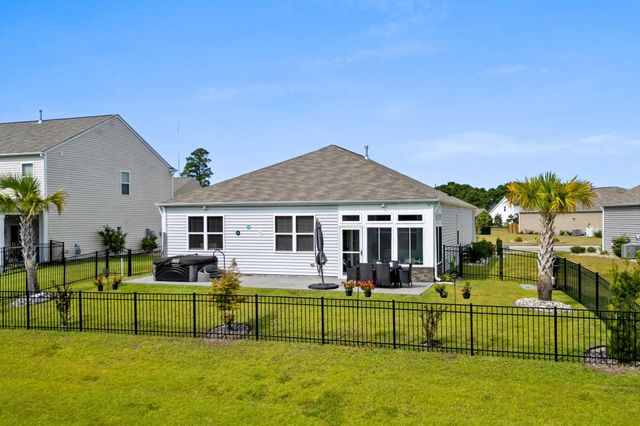 2253 Blackthorn Dr., Conway, SC 29526