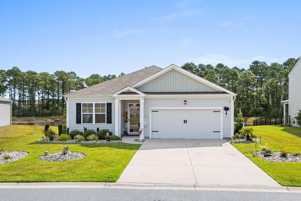 2253 Blackthorn Dr., Conway, SC 29526