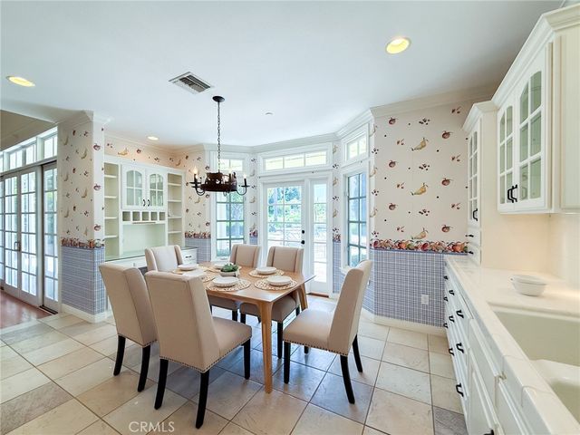 3212 Calle De Debesa, Camarillo, CA 93010