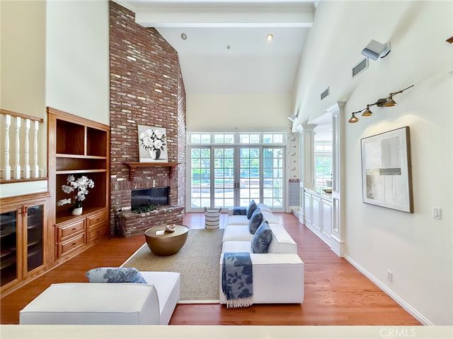 3212 Calle De Debesa, Camarillo, CA 93010
