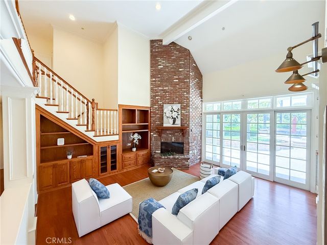 3212 Calle De Debesa, Camarillo, CA 93010