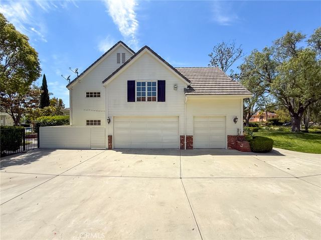 3212 Calle De Debesa, Camarillo, CA 93010