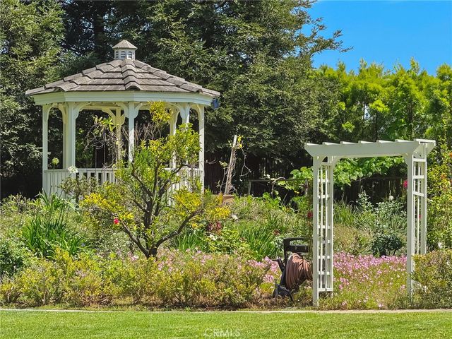 3212 Calle De Debesa, Camarillo, CA 93010