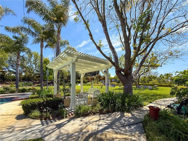 3212 Calle De Debesa, Camarillo, CA 93010