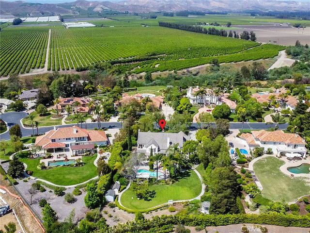 3212 Calle De Debesa, Camarillo, CA 93010