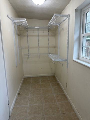 527 Carteret Road, Brunswick, GA 31525