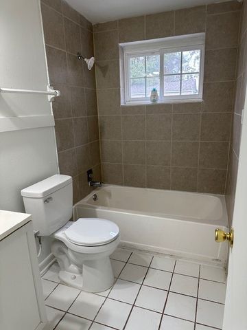 527 Carteret Road, Brunswick, GA 31525