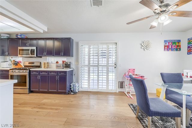 8704 Harwich Avenue, Las Vegas, NV 89129