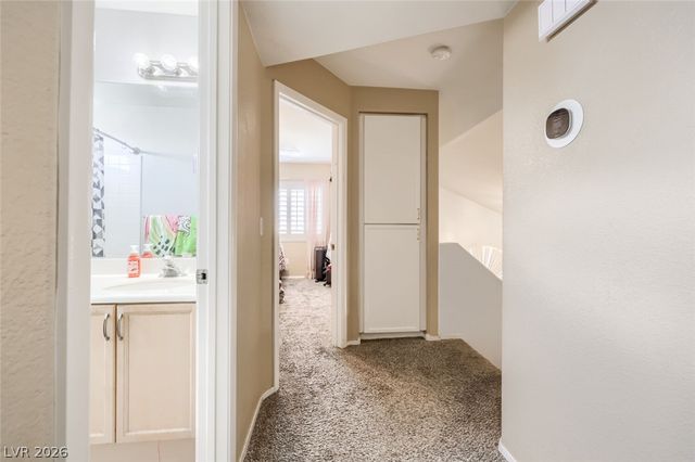 8704 Harwich Avenue, Las Vegas, NV 89129