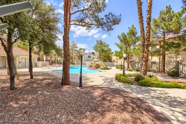 8704 Harwich Avenue, Las Vegas, NV 89129