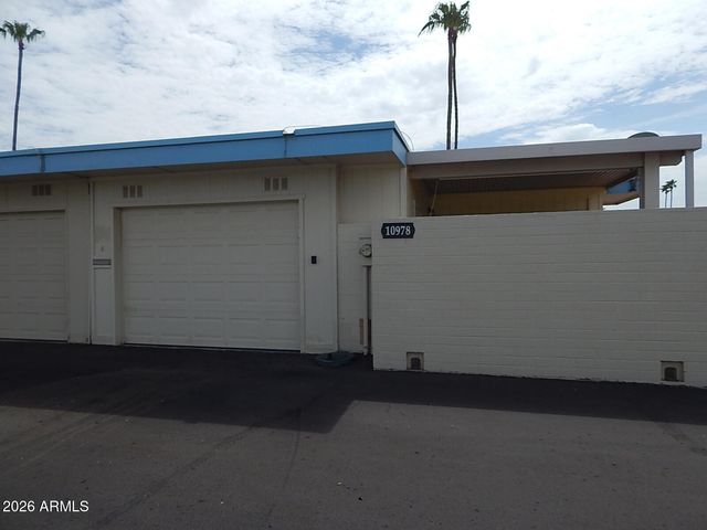 10978 W COGGINS Drive, Sun City, AZ 85351
