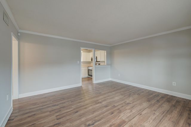 516 Arlington Drive B8, Charleston, SC 29414