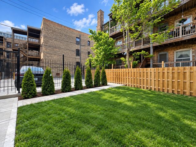 4338 N Clarendon Avenue GS, Chicago, IL 60613