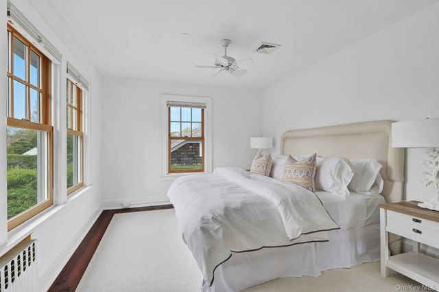 32 Cooper Street, Southampton, NY 11968