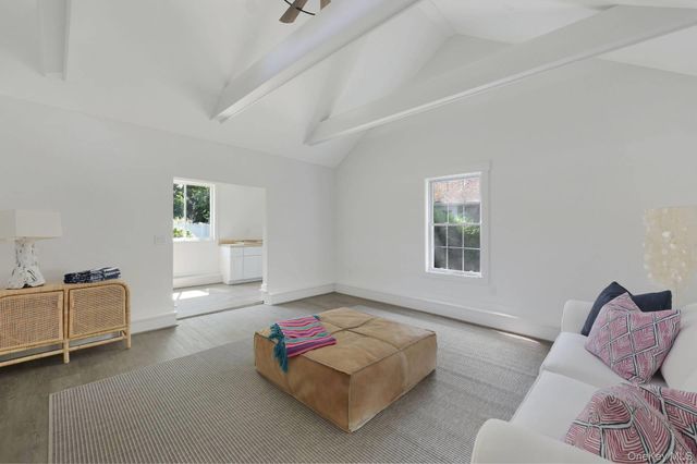 32 Cooper Street, Southampton, NY 11968