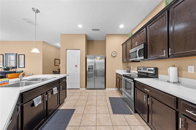 4704 RUBY RED LANE, Kissimmee, FL 34746