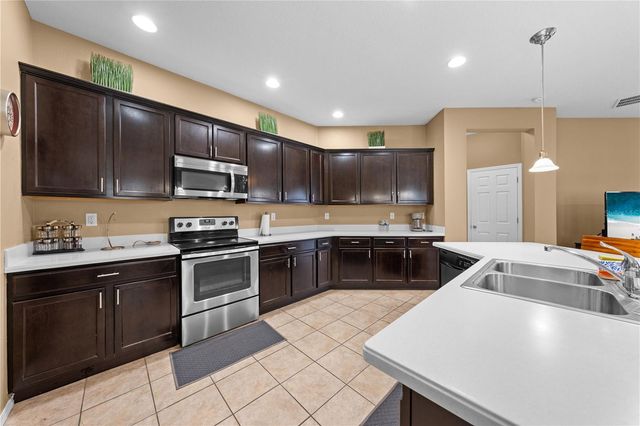 4704 RUBY RED LANE, Kissimmee, FL 34746