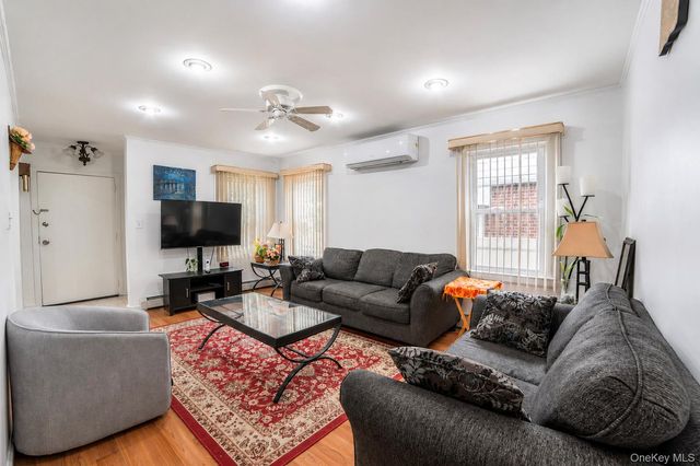 80-59 250th Street, Bellerose, NY 11426