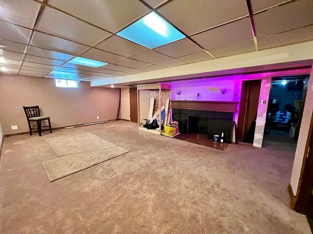 977 N Oakland Avenue, Decatur, IL 62522