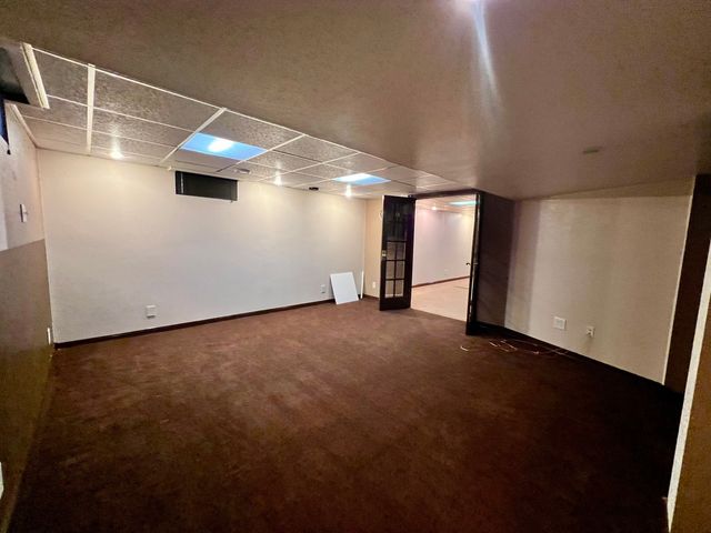 977 N Oakland Avenue, Decatur, IL 62522