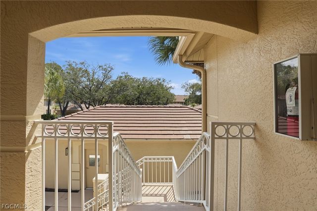 4181 Sawgrass Point DR 201, Bonita Springs, FL 34134