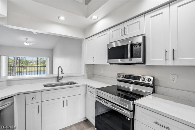 4181 Sawgrass Point DR 201, Bonita Springs, FL 34134