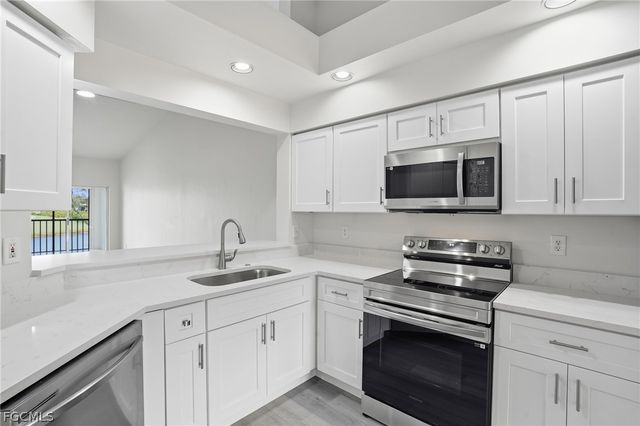 4181 Sawgrass Point DR 201, Bonita Springs, FL 34134