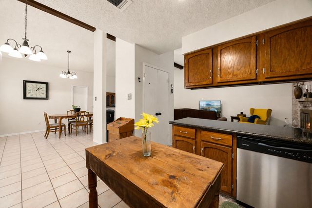 17411 Huntersglen Circle, Humble, TX 77396