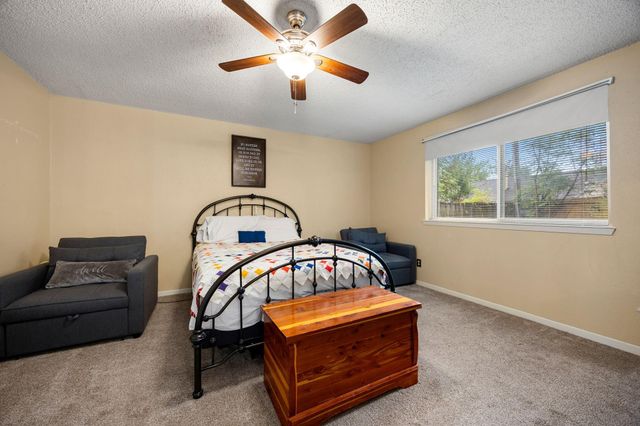 17411 Huntersglen Circle, Humble, TX 77396