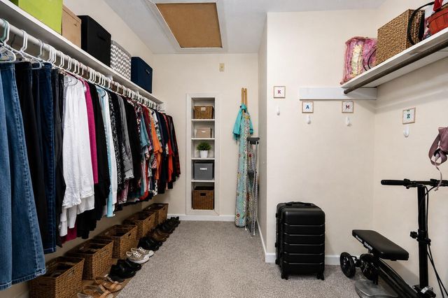 17411 Huntersglen Circle, Humble, TX 77396