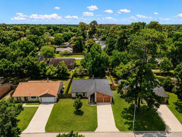 17411 Huntersglen Circle, Humble, TX 77396