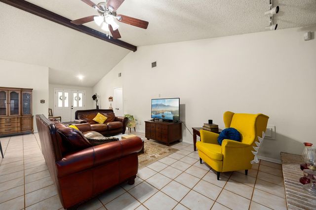 17411 Huntersglen Circle, Humble, TX 77396