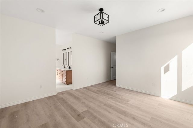 3260 Howe Street, Corona, CA 92881