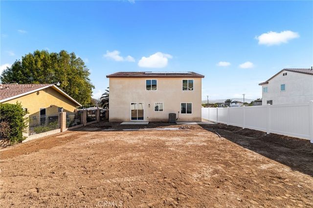 3260 Howe Street, Corona, CA 92881