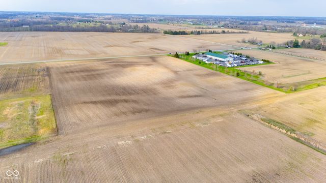 11901 E State Road 32, Zionsville, IN 46077