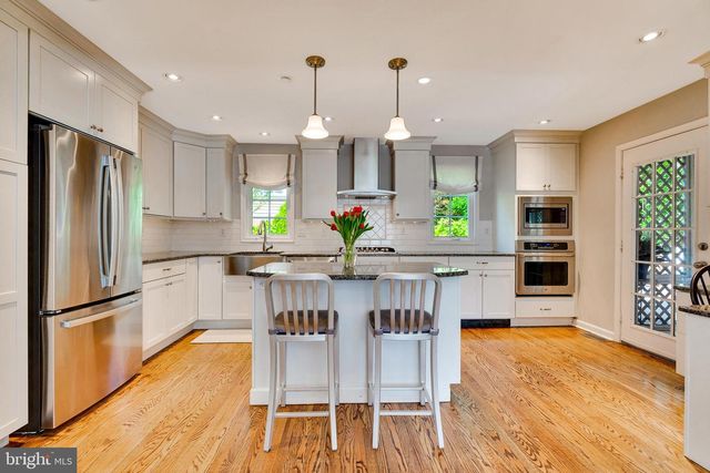 1908 SYCAMORE LN, Flourtown, PA 19031