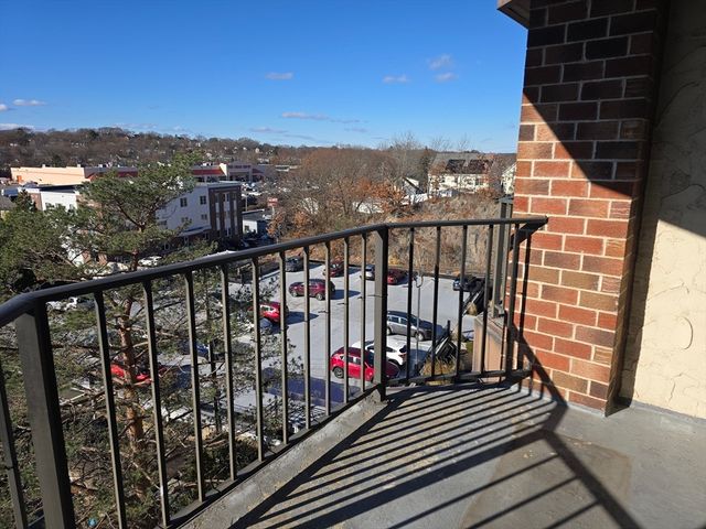 230 Willard St 502, Quincy, MA 02169