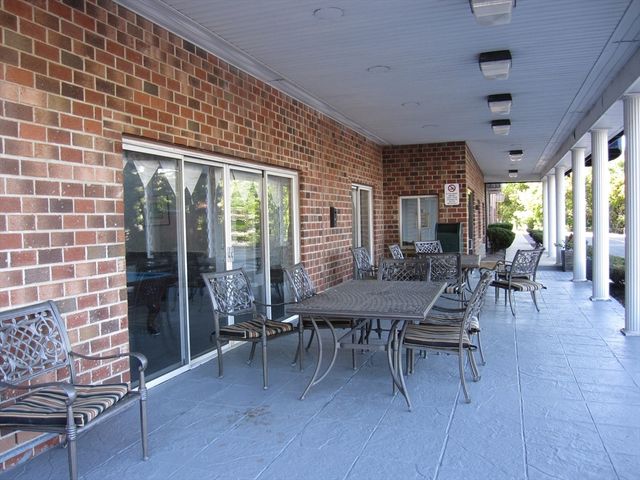 230 Willard St 502, Quincy, MA 02169