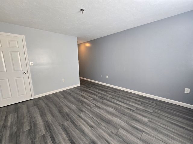 230 Willard St 502, Quincy, MA 02169