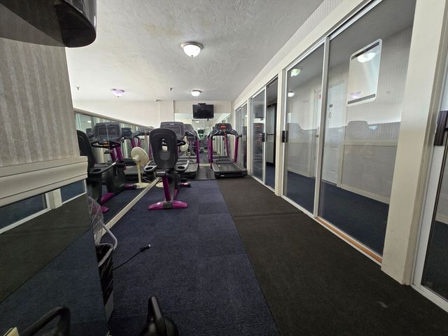 230 Willard St 502, Quincy, MA 02169