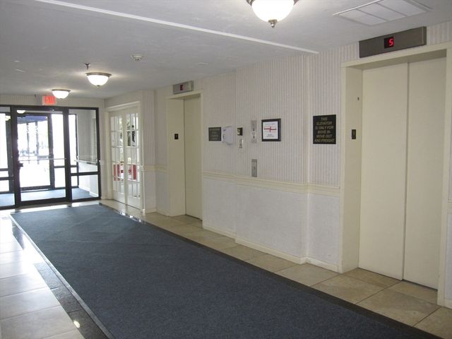 230 Willard St 502, Quincy, MA 02169