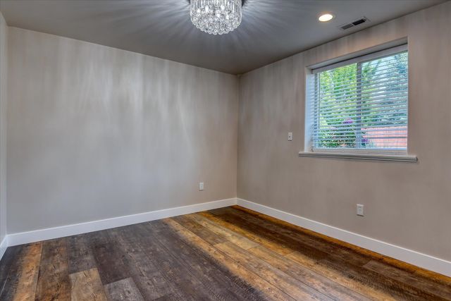 9012 N Ash St, Spokane, WA 99208