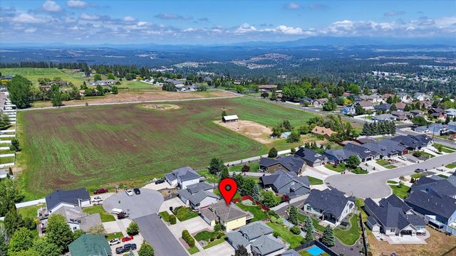 9012 N Ash St, Spokane, WA 99208
