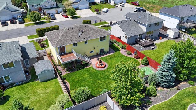 9012 N Ash St, Spokane, WA 99208