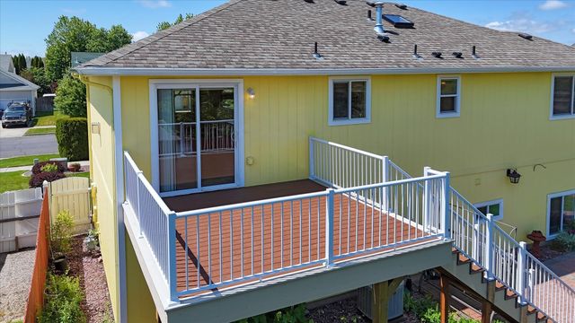 9012 N Ash St, Spokane, WA 99208