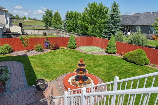 9012 N Ash St, Spokane, WA 99208
