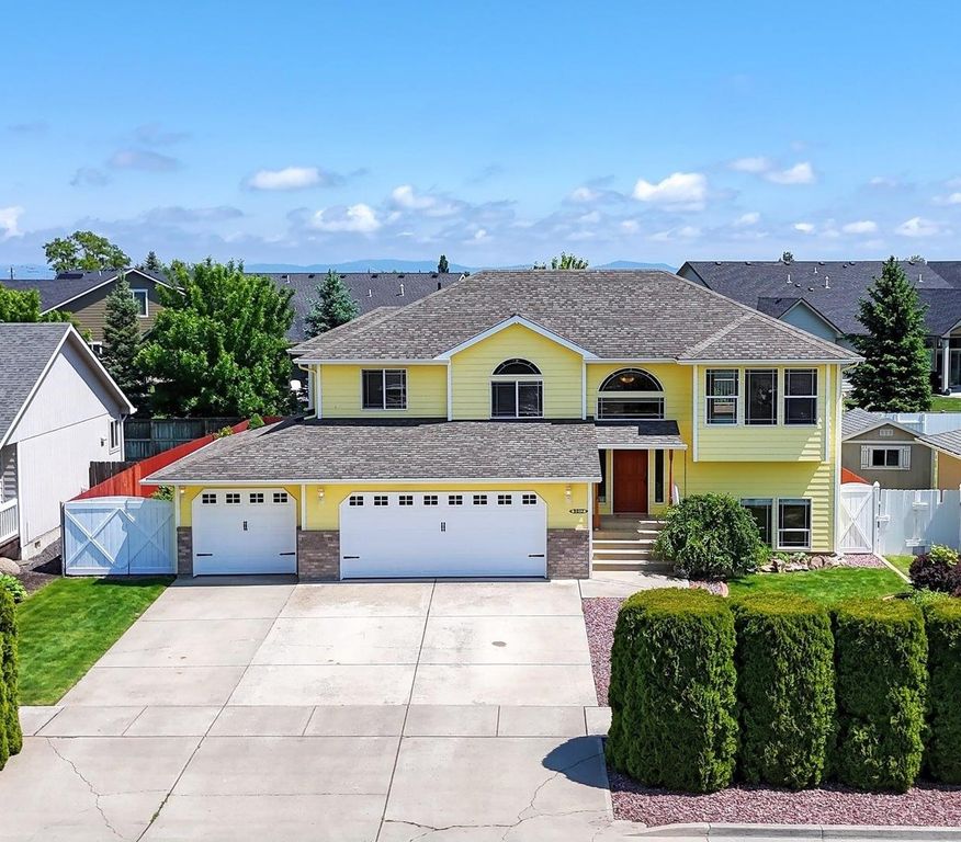 9012 N Ash St, Spokane, WA 99208