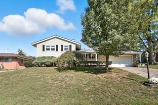 1136 Briarwood Drive, Hamilton, OH 45013