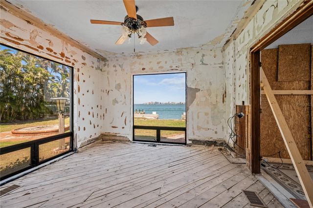 679 NORSOTA WAY, Sarasota, FL 34242